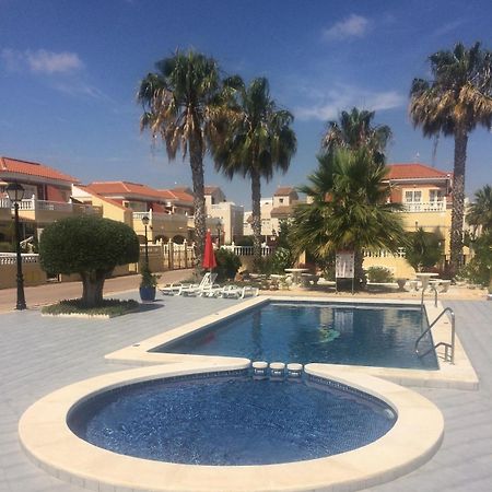 Torrevieja, La Torreta Ground Floor Apartment With Large Private Patio Garden Exterior foto